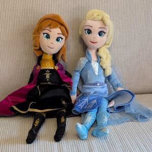 Disney Anna and Elsa Plush Dolls with Black and Blue Outfits